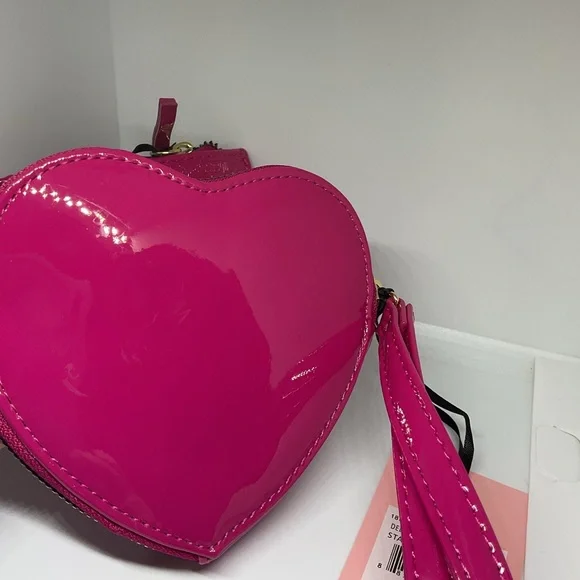 Juicy Couture Pink Heart Wristlet and Wallet Set - Picture 10 of 12